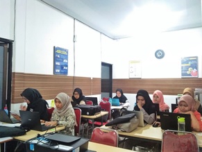 Magang di HTC Training and Consulting - (Ada 1 foto)