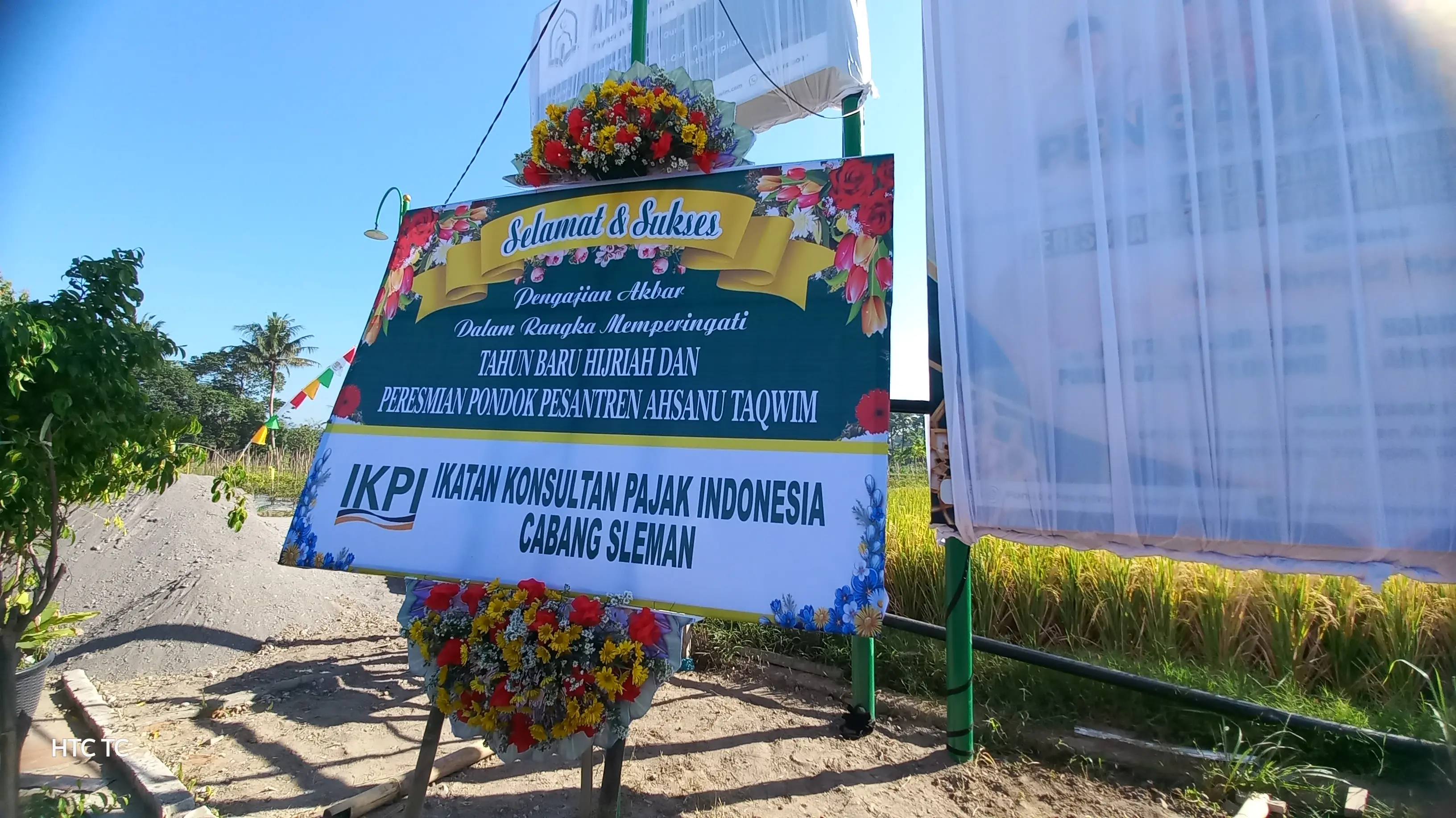 Pondok Pesantren Ahsanu Taqwim Resmi Berdiri,  Gus Muwafiq Hadir dalam Pengajian Akbar
